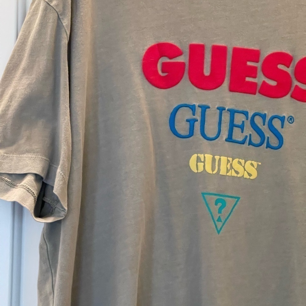Guess Tee - Picture 3 of 5